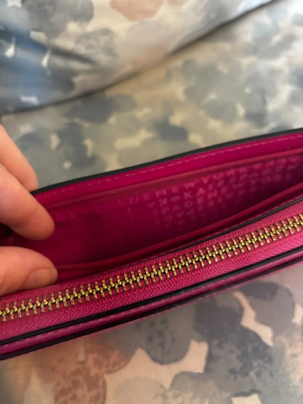 Kate Spade Fuchsia Leather Bi-Fold Zip-Around Wristlet/Wallet